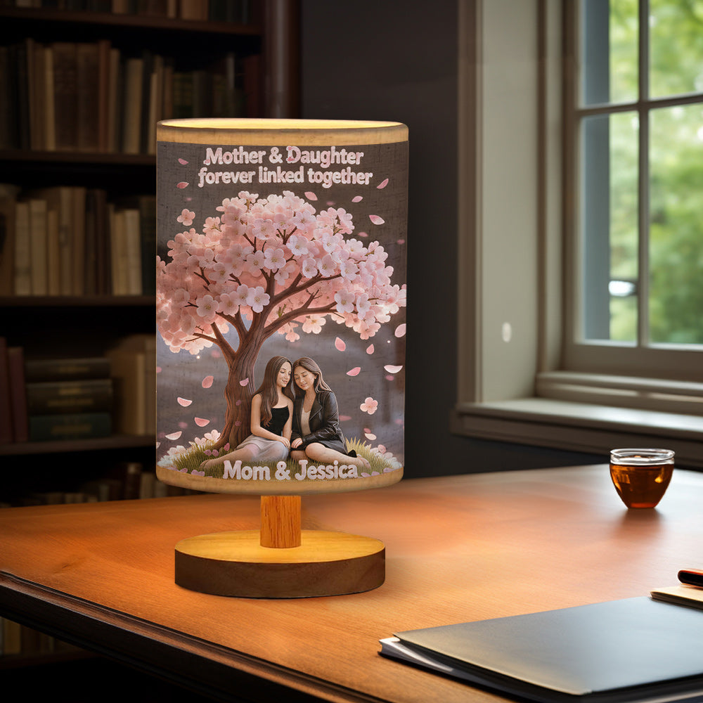 Mutter-Tochter-Liebe – Personalisierte Tischlampe mit Holzsockel