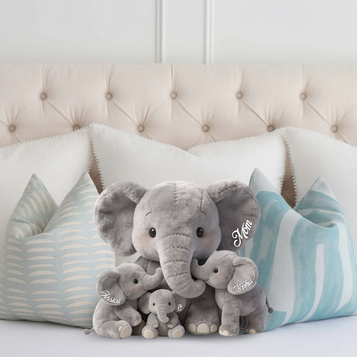 Coussin personnalisé en fausse fourrure « Maman Éléphant » en forme de maman