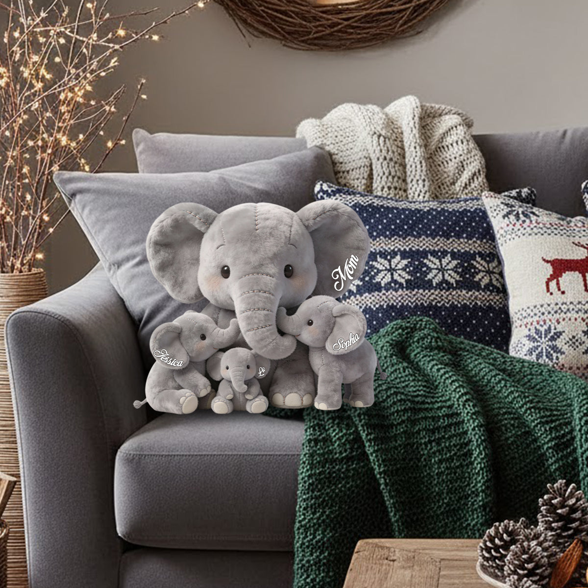Coussin personnalisé en fausse fourrure « Maman Éléphant » en forme de maman