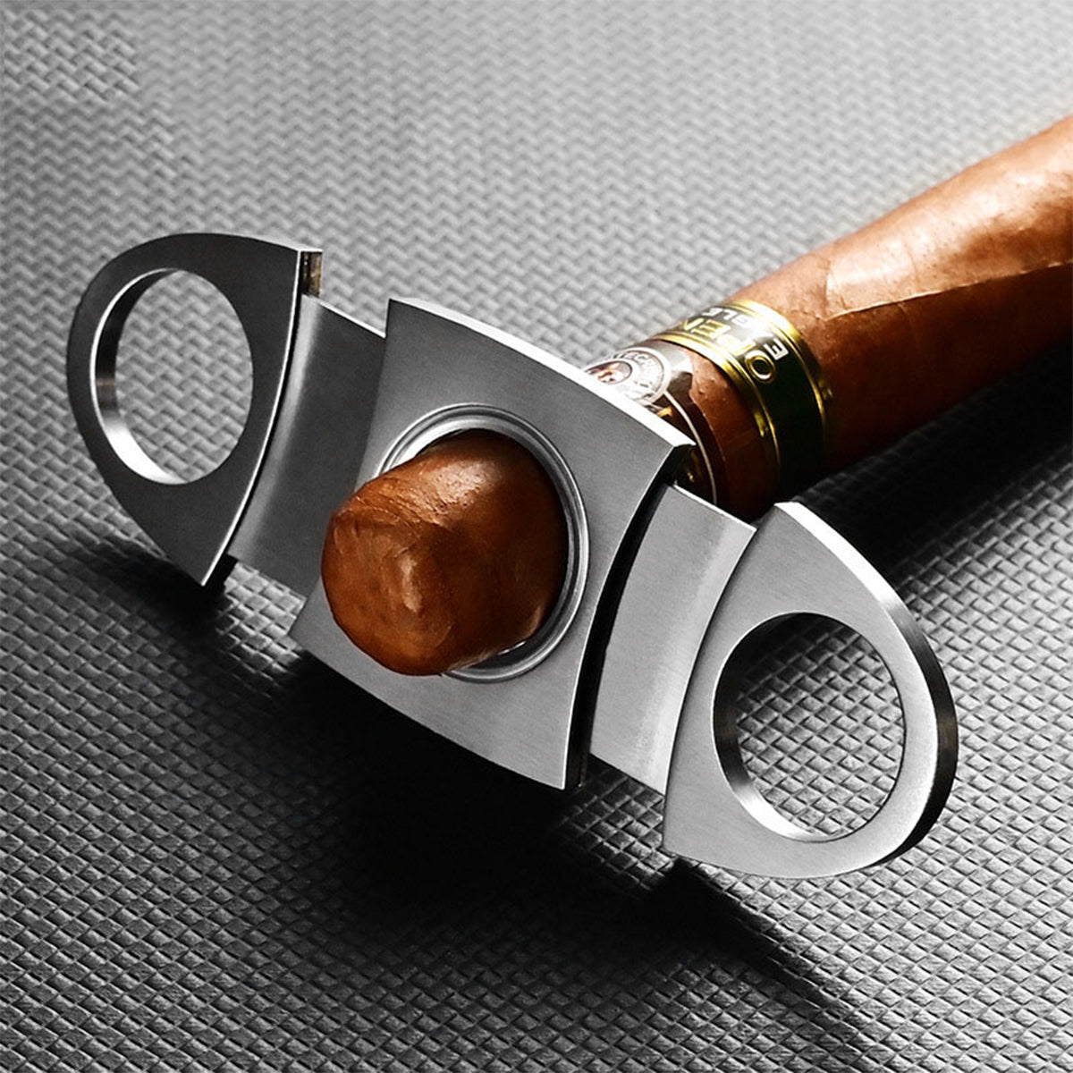 Cannabis Enthusiast, World's Dopest Dad - Personalized Weed Leather Pre-roll Humidor Case