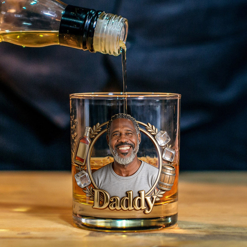 Alcoholic Beverage Fan, Beer, Cocktail, Whiskey, Wine... Lovers - Personalized Alcoholic beverage Whiskey Glass