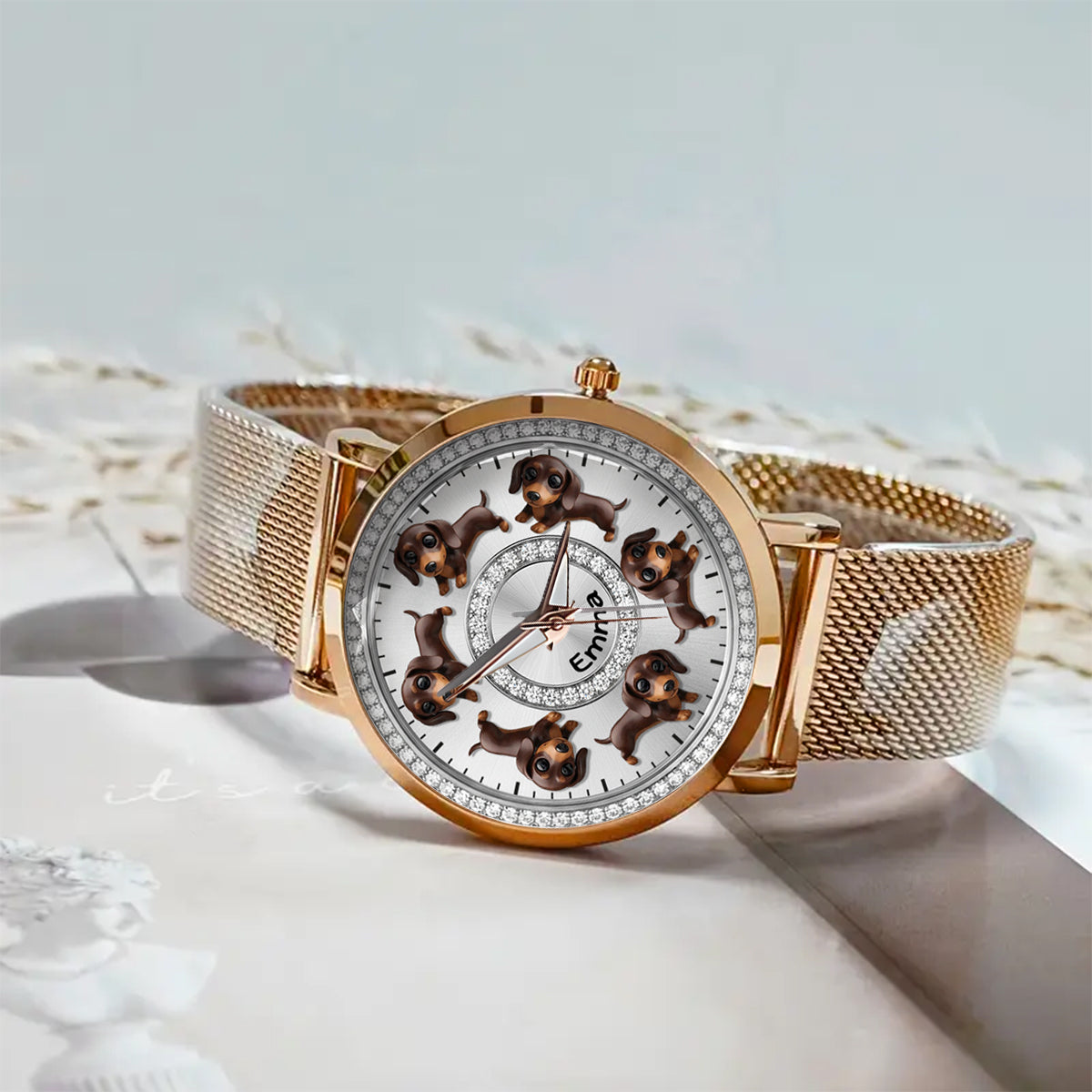 Montre-bracelet personnalisée pour femme avec un chien : « J’aime mes chiens ». 
