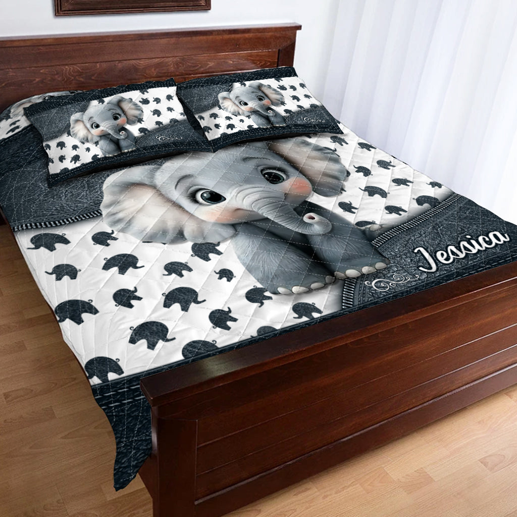Cute Baby Elephant - Personalized Elephant Quilt Set