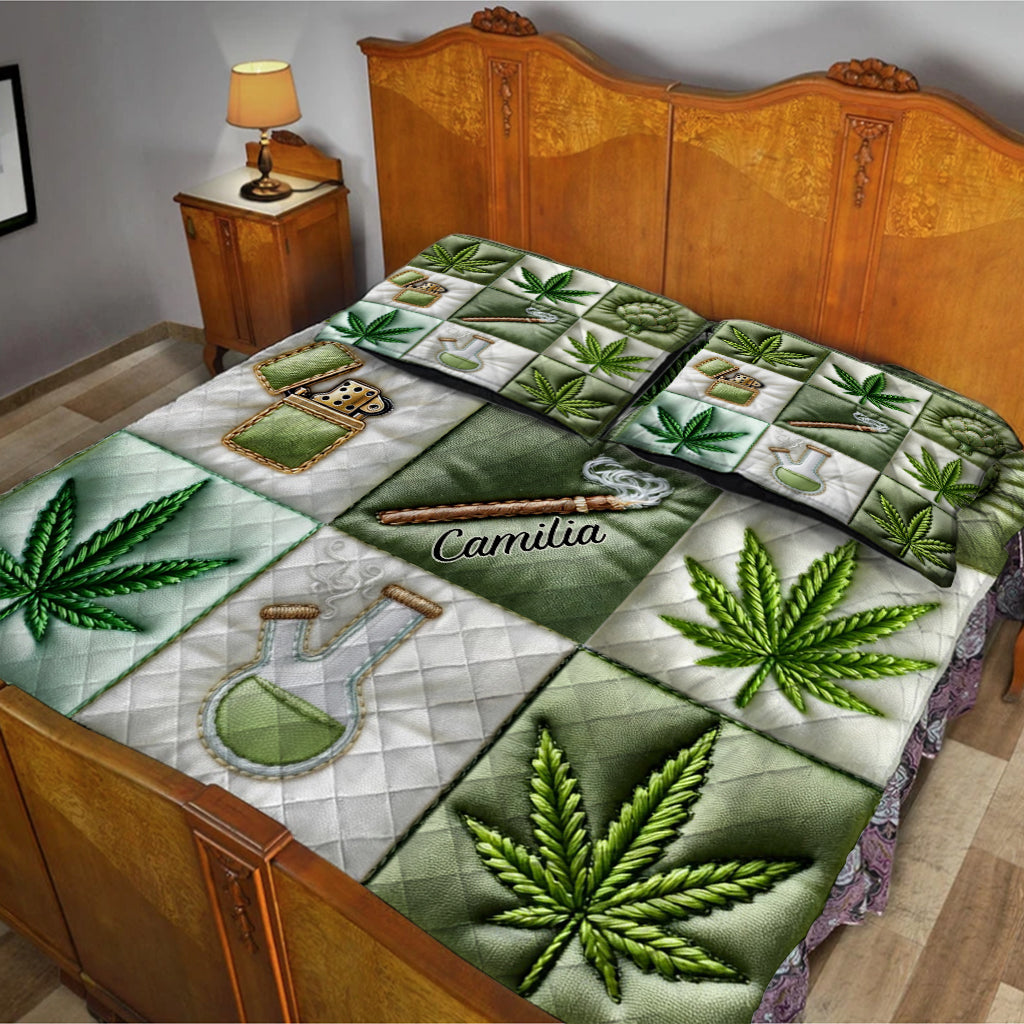 Magic Leaf - Personalized Weed Quilt Set