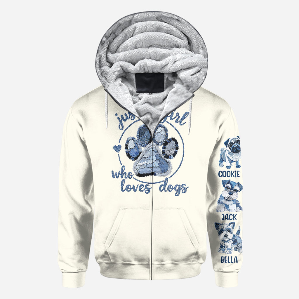 T-shirt personnalisé « Juste une fille qui aime les chiens » avec un motif de chien.