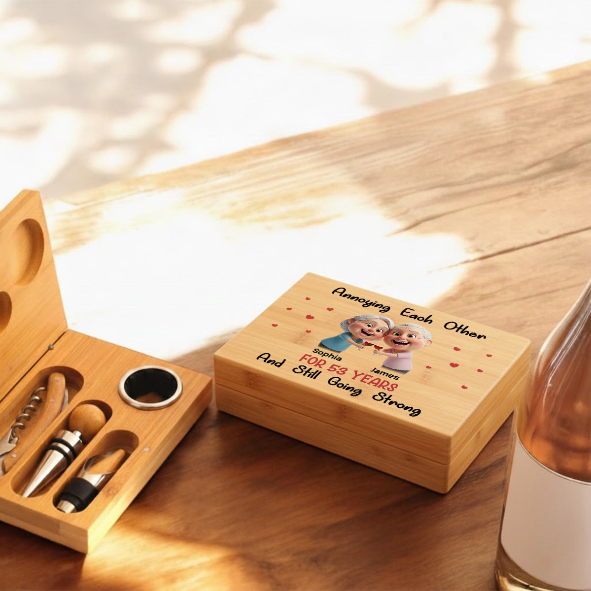 S'agacer mutuellement - Mascotte caricaturale et exagérée - Coffret ouvre-bouteille personnalisé