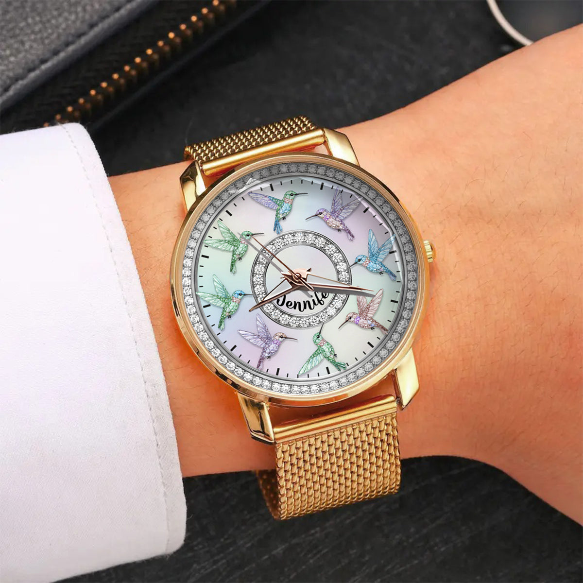Beautiful Hummingbirds - Personalized Gardening Women Hand Watch