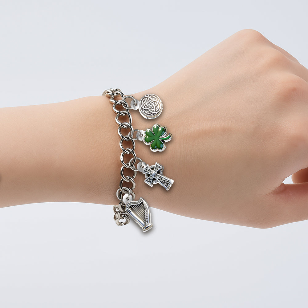 Feiern Sie den St. Patrick's Day – personalisiertes irisches Armband mit Anhängern