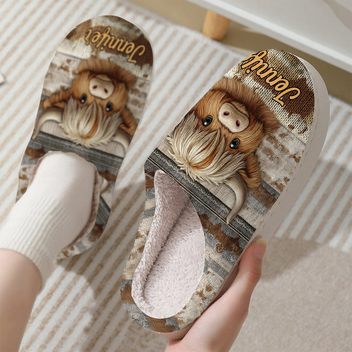 Cute Highland Cow - Personalized Highland Cow Slippers