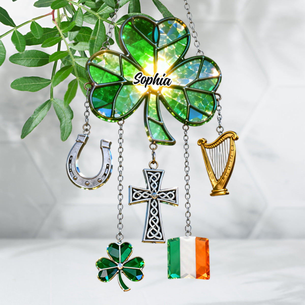 Glücklicher St. Patrick's Day – Personalisierter irischer Fensterhänger mit individuellen Anhängern