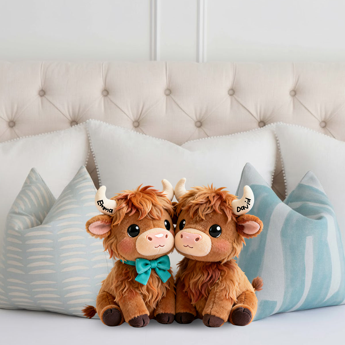 Du & Ich – Personalisiertes Kissen in Form eines Hochlandrindes aus Kunstfell