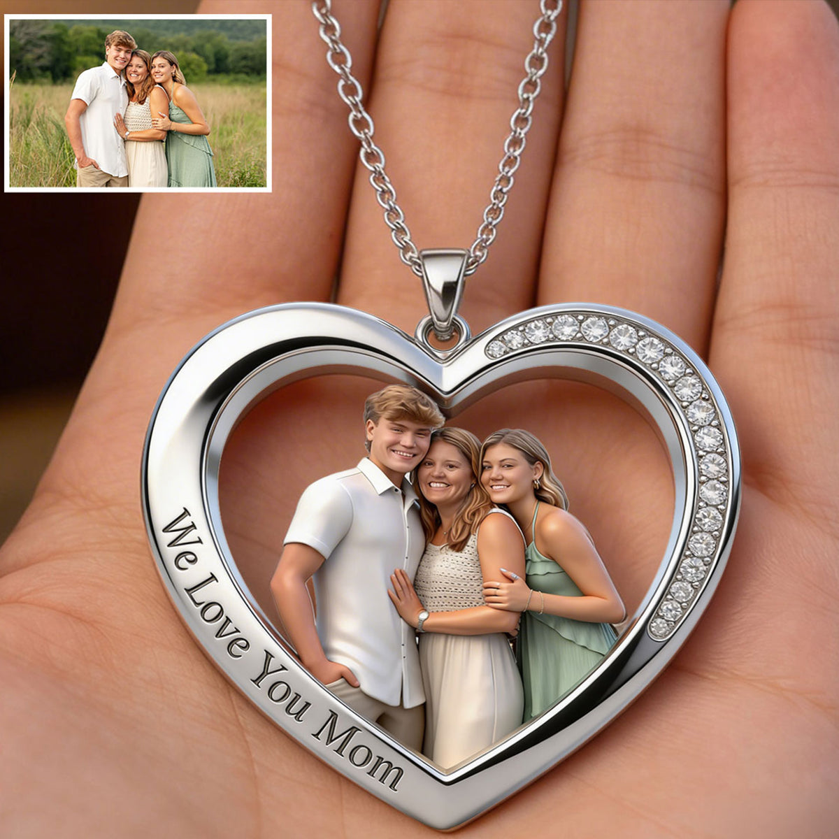 Das perfekte Muttertagsgeschenk – personalisierte Metallanhänger-Halskette in Mutterform
