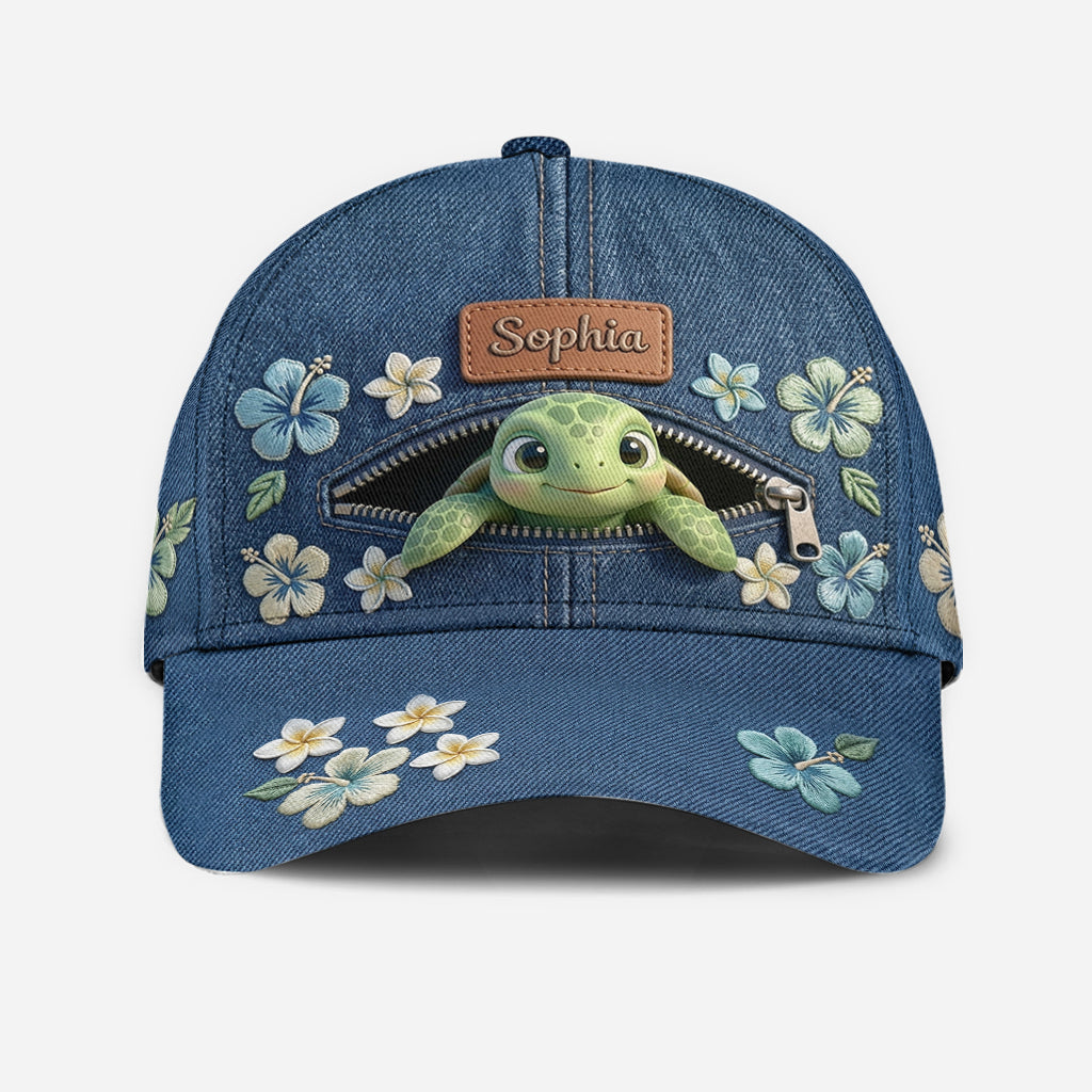 Salty Lil' Beach - Personalisierte Schildkröte Klassische Mütze