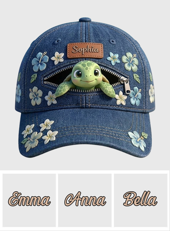Salty Lil' Beach - Personalisierte Schildkröte Klassische Mütze