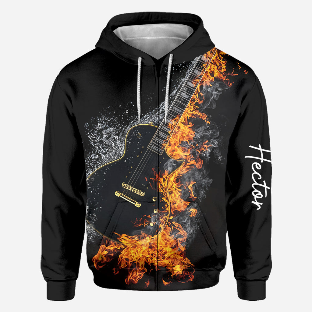 Blazing Guitar – Personalisiertes Shirt mit Gitarrenmotiv