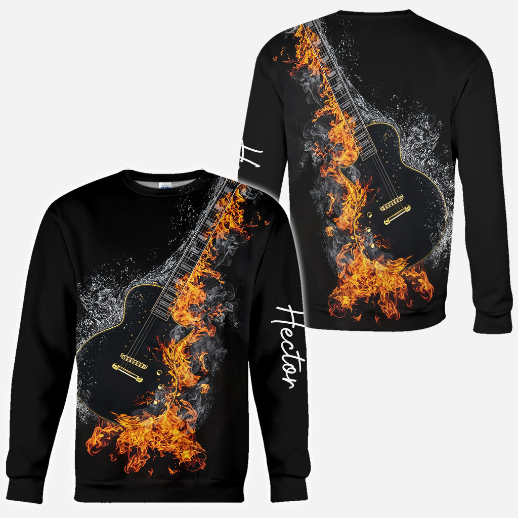 Blazing Guitar – Personalisiertes Shirt mit Gitarrenmotiv