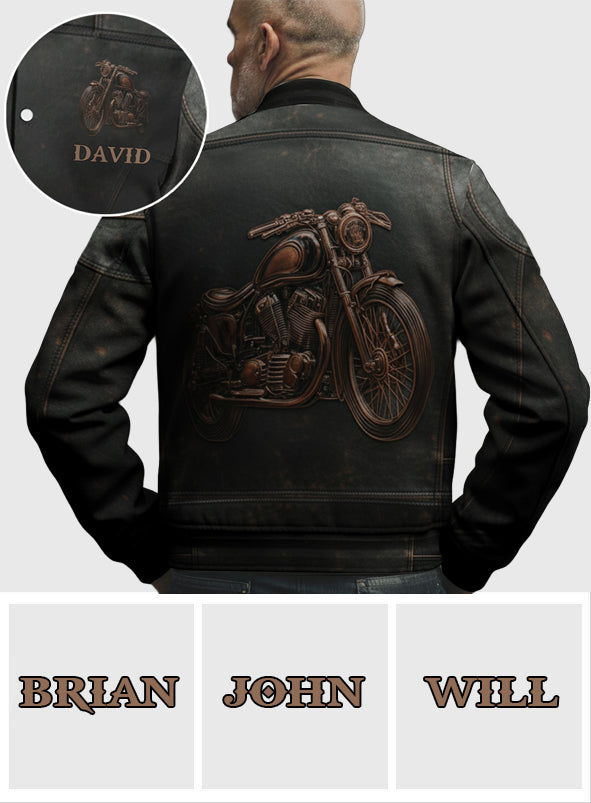 Unterschätze niemals einen alten Mann mit einem Motorrad – personalisierte Biker-Collegejacke