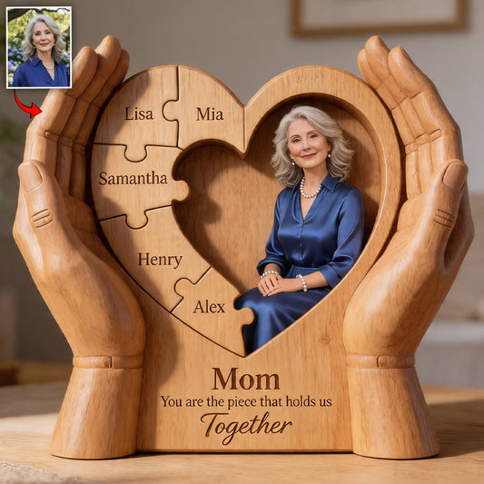 Mama, du bist das Stück, das uns zusammenhält - Personalisierte Mutter Holzplakette in individueller Form