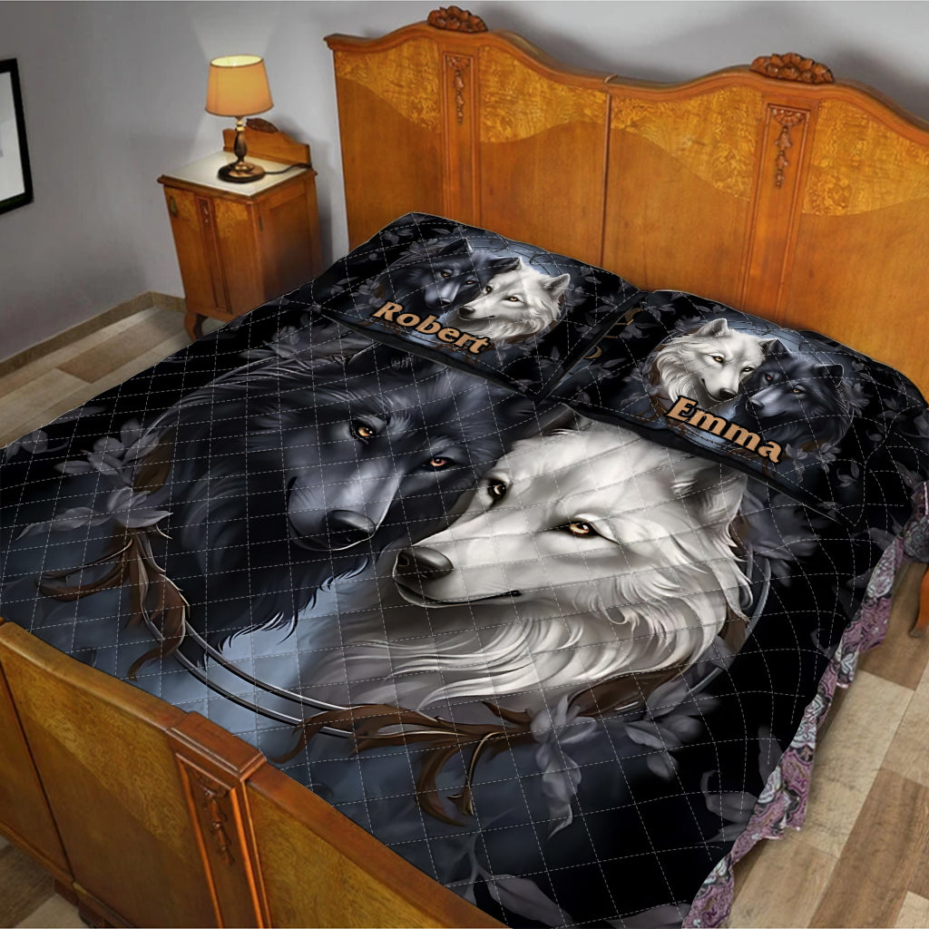 You And Me We Got This - Personalized Wolf Quilt Set