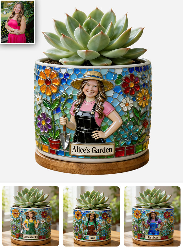 Personnalisez n'importe quelle photo - Fille qui aime le jardinage - Pot de fleurs en céramique personnalisé