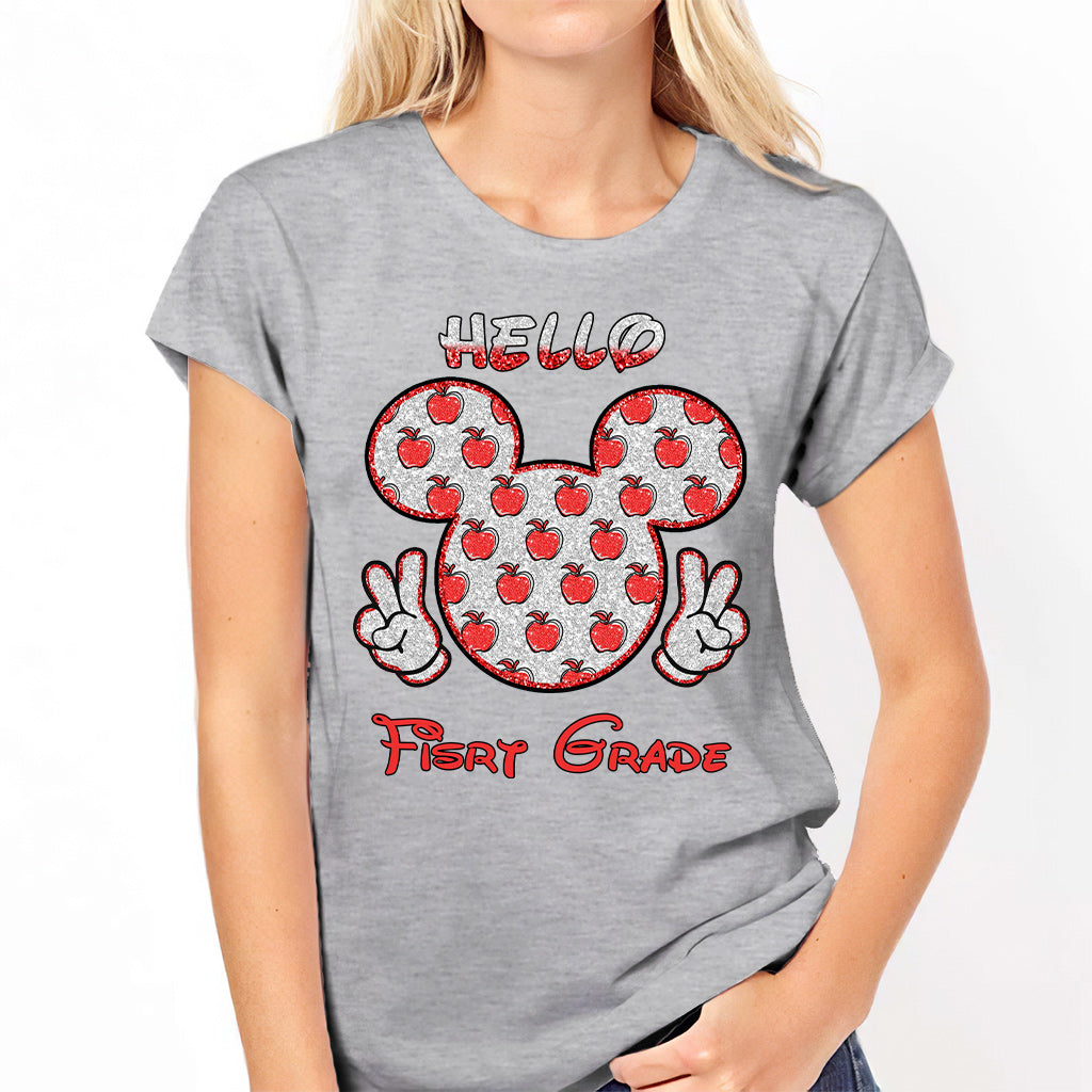 Bonjour l'école ! T-shirt et sweat à capuche personnalisés pour enseignants avec imprimé à paillettes.