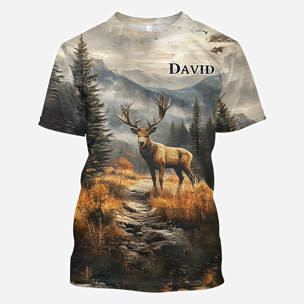Beliebiger Name, wunderschönes Hirschmotiv - Personalisiertes Jagd-Shirt