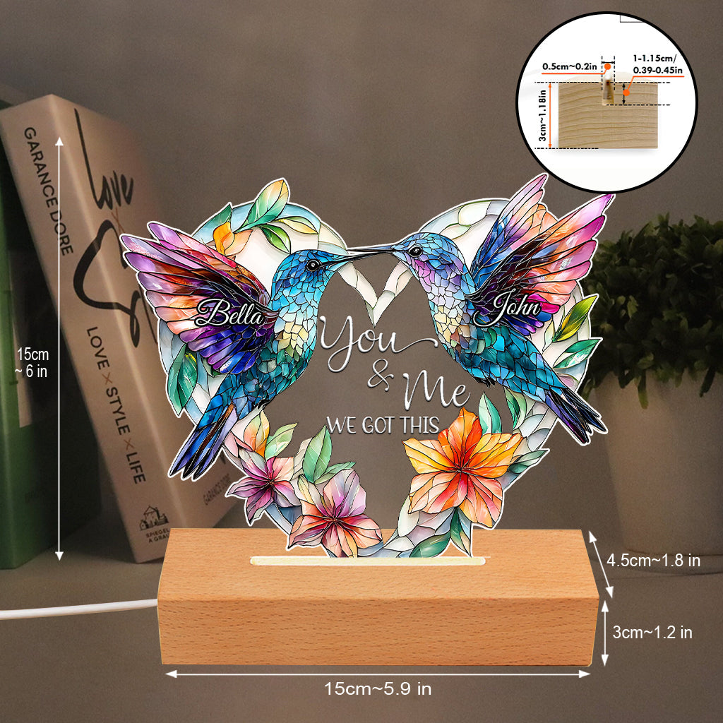 Kolibri-Pärchen – Personalisierte, kolibriförmige Plakettenleuchte