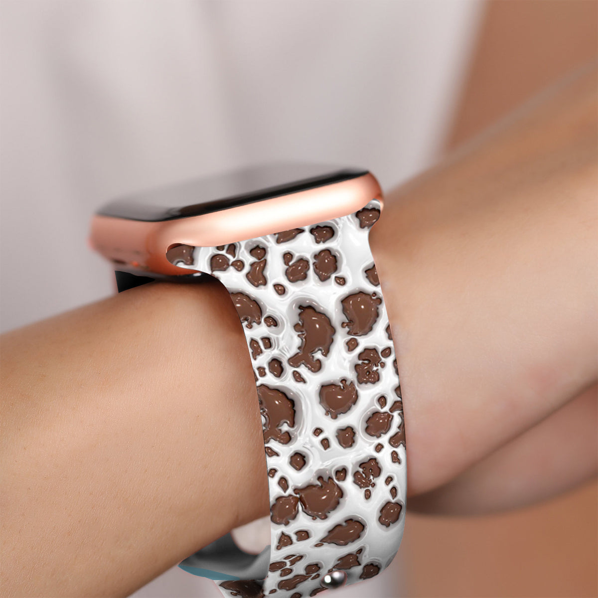 Just A Girl Who Loves Highland Cow - Personalized Apple Watch Band