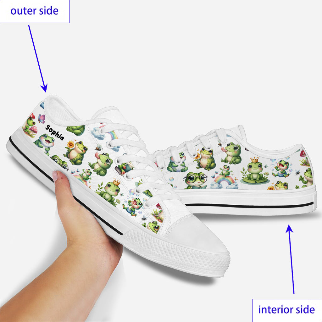 Just A Girl Who Loves Frogs - Personalized Frog Low Top Shoes