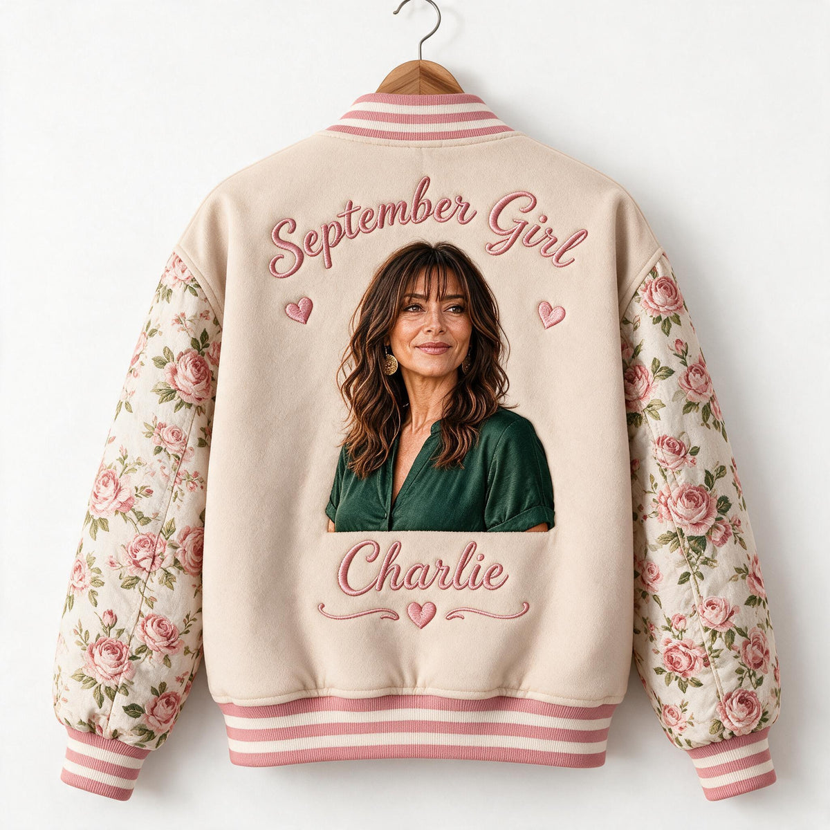 Veste Varsity Florale Personnalisée Femme Latina d'Âge Moyen - Cadeau Maman Grand-Mère Épouse