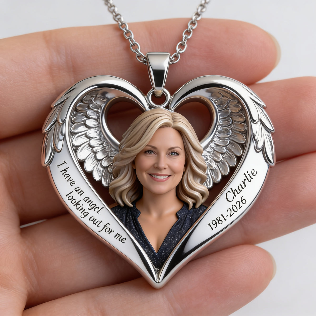 Personalized Middle-Aged Woman Memorial Heart Pendant Necklace Remembrance Gift