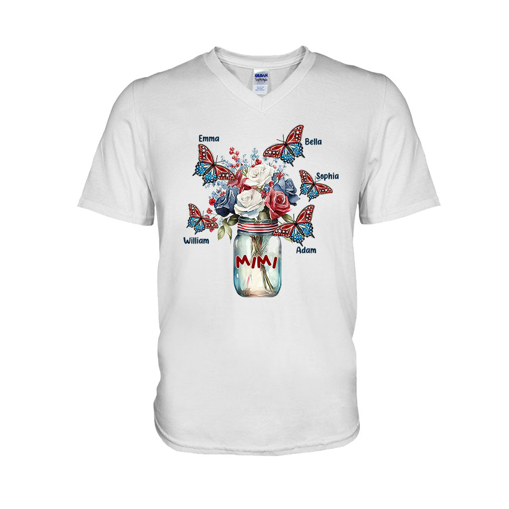 Happiness Is Being A Grandma - Gift for grandma, mom, aunt - Personalized T-shirt And Hoodie