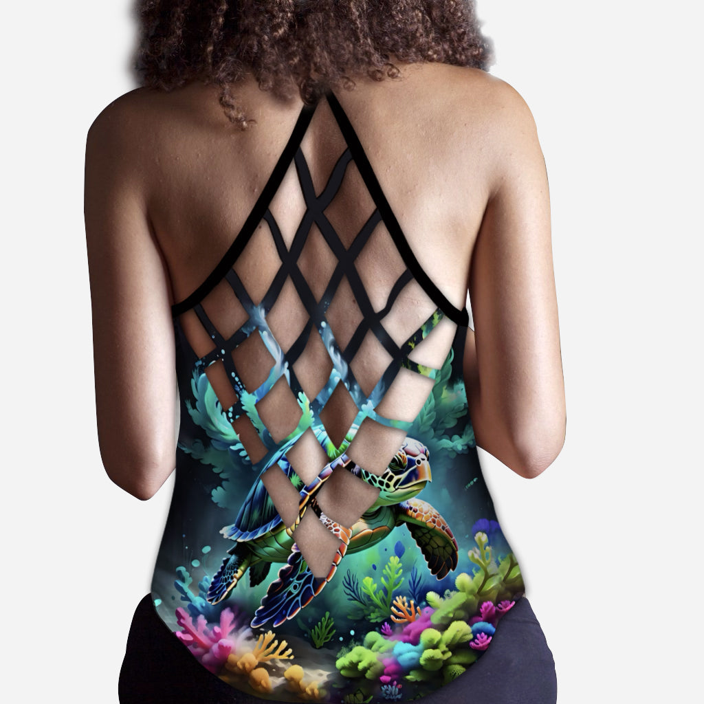 Love Turtles - Personalized Turtle Cross Tank Top