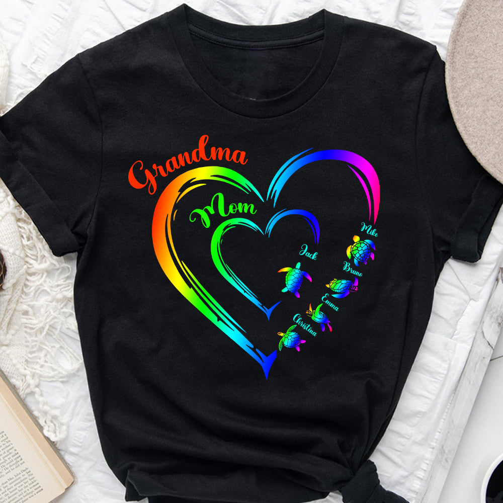 Erst Mama, jetzt Oma (Schildkröten-Version) – Personalisiertes Oma-T-Shirt und Hoodie