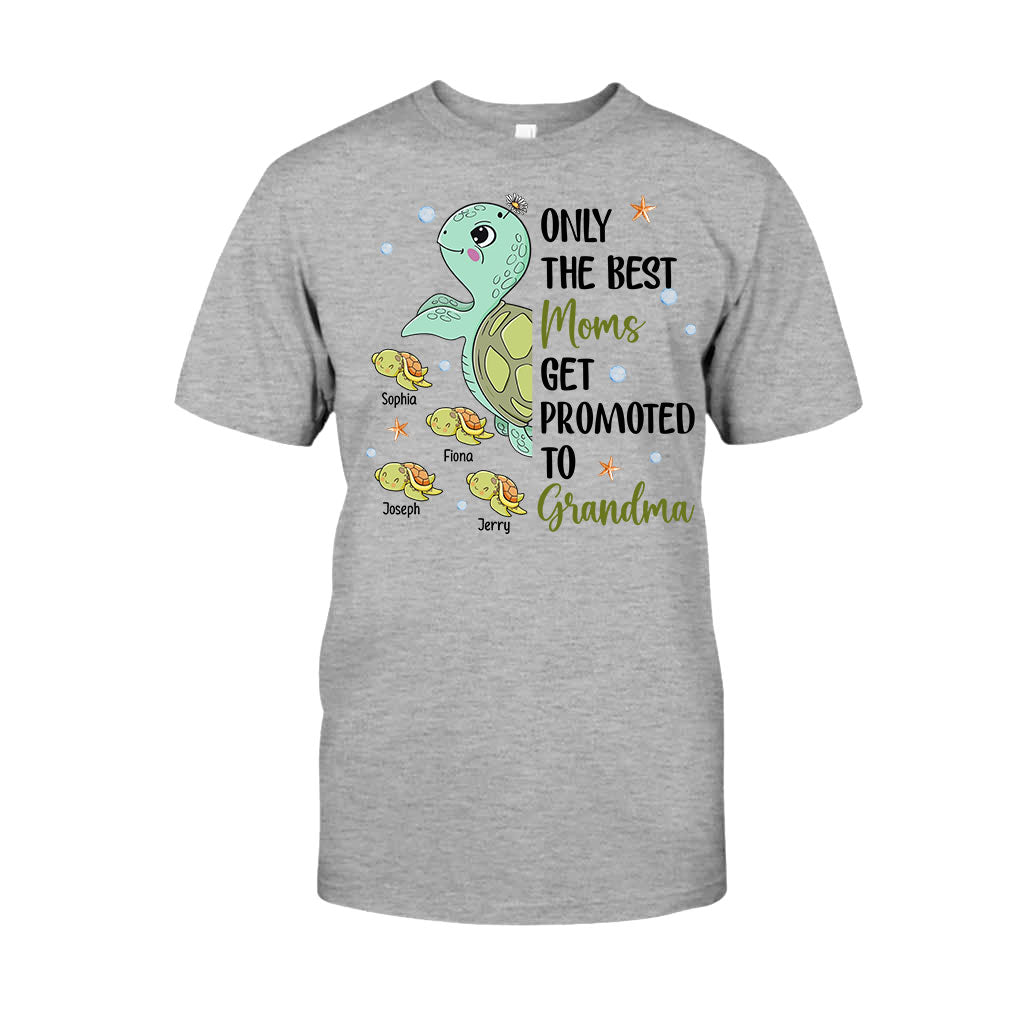 Nur die besten Mütter werden zur Oma befördert – Personalisiertes Oma-T-Shirt und Hoodie