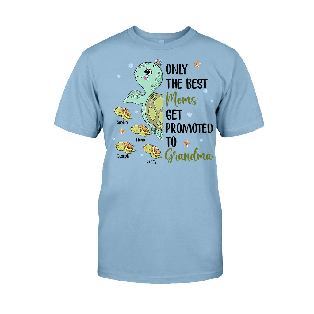 Nur die besten Mütter werden zur Oma befördert – Personalisiertes Oma-T-Shirt und Hoodie