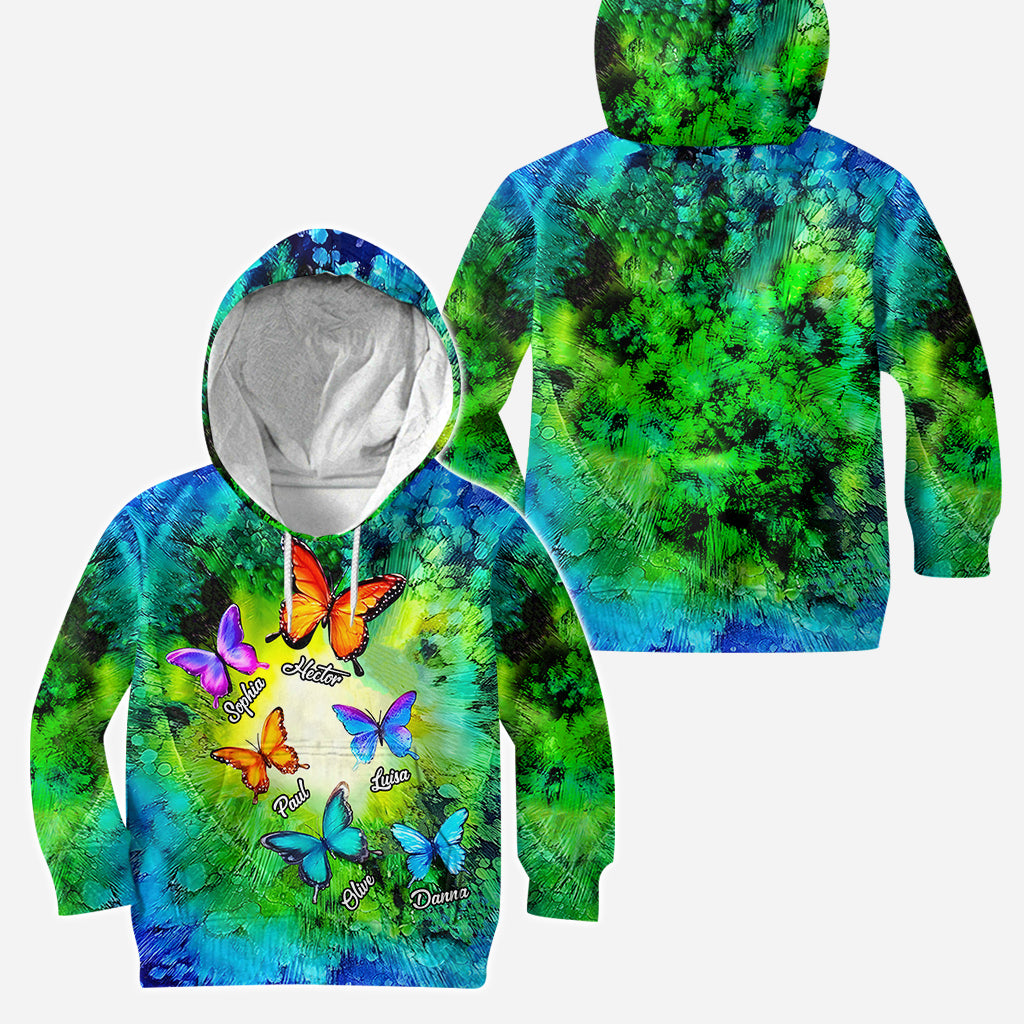 Liebe Oma sein – Wunderschöne Schmetterlinge – Personalisierter Oma-Hoodie und Leggings