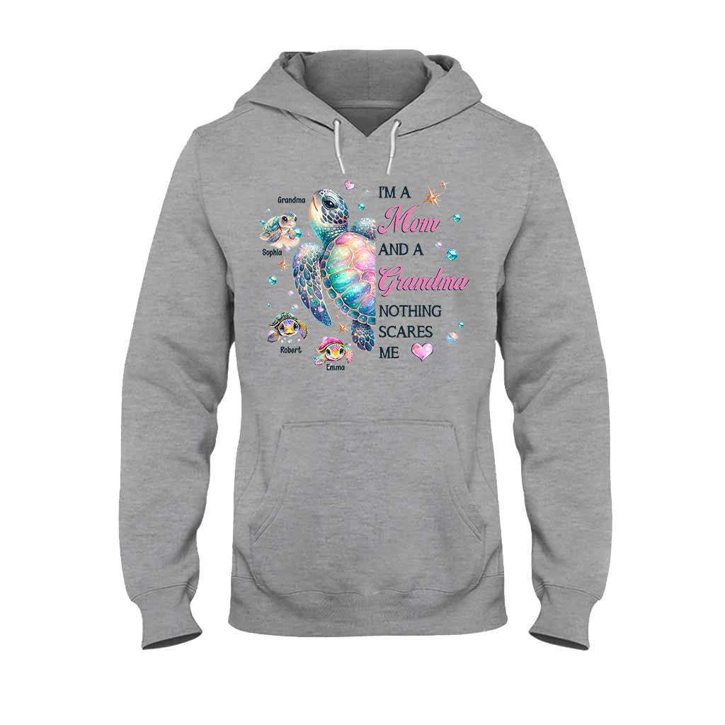 Nothing Scares Me Grandma Turtle - Personalized Grandma T-shirt And Hoodie
