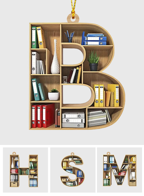 Wunderschöne Buchstaben – personalisierter Lehrerschmuck