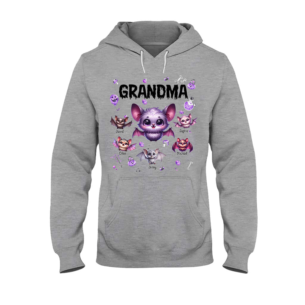 Oma der kleinen Monster – Personalisiertes Oma-T-Shirt und Hoodie
