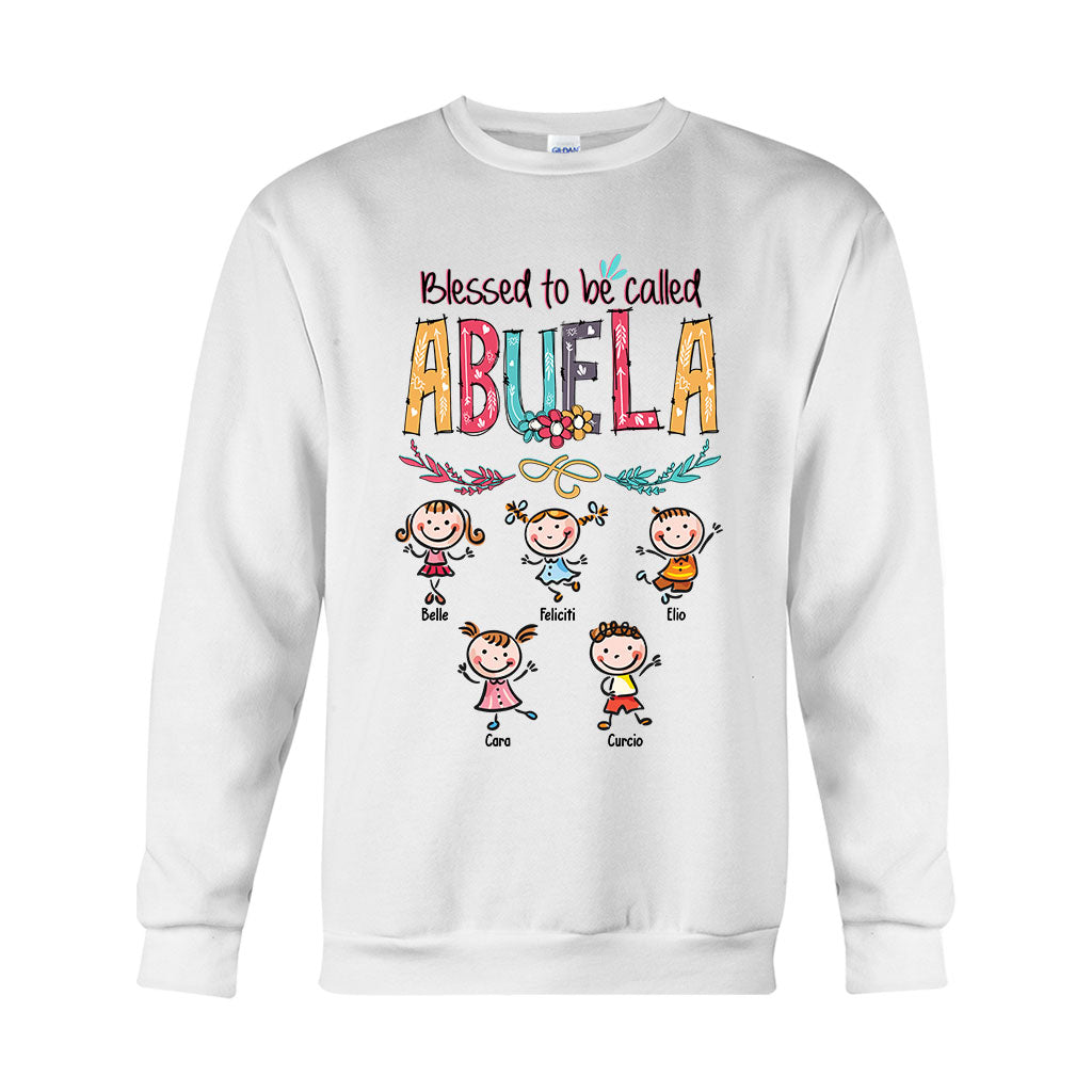 Dios Me Regaló Dos Títulos - Personalized Grandma T-shirt And Hoodie
