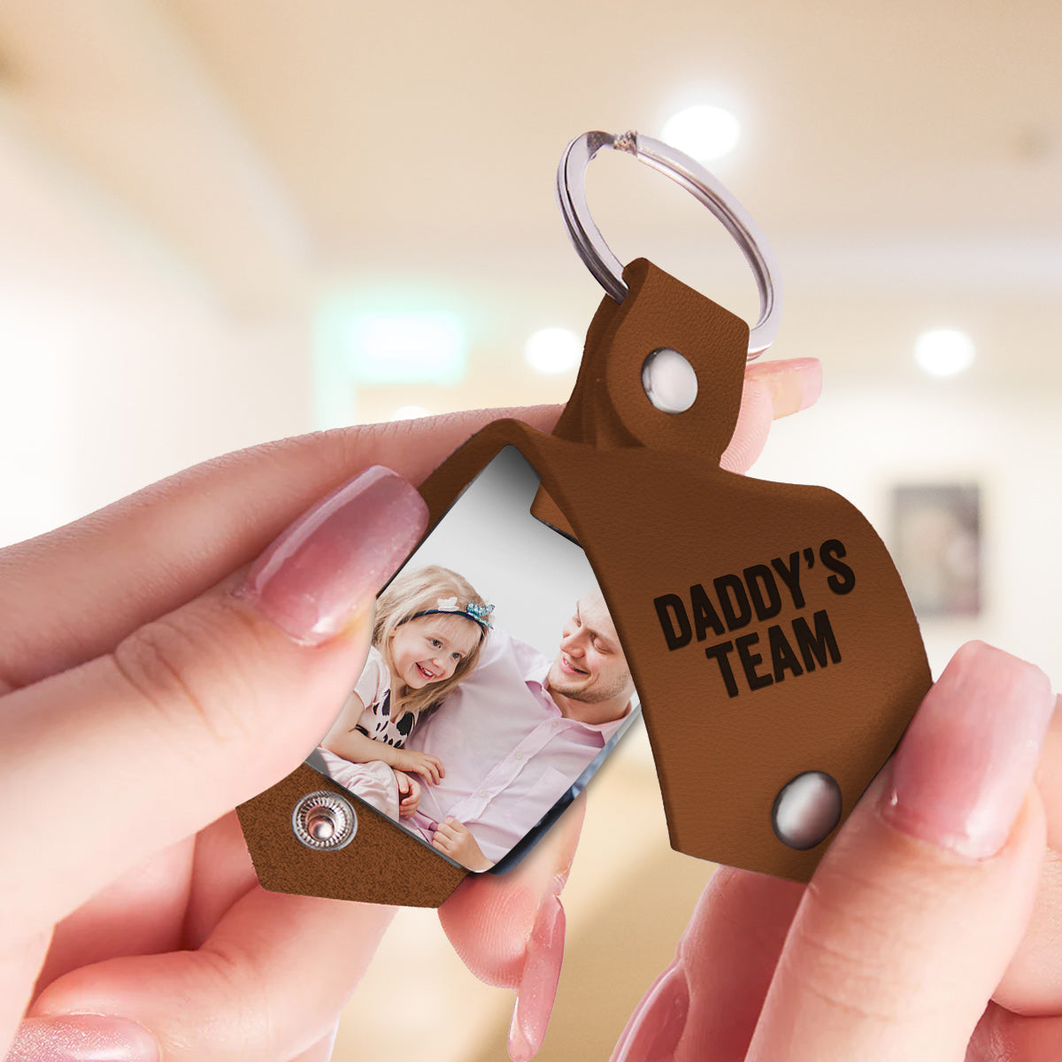 Daddy's Team - Personalized Father Photo Album Keychain