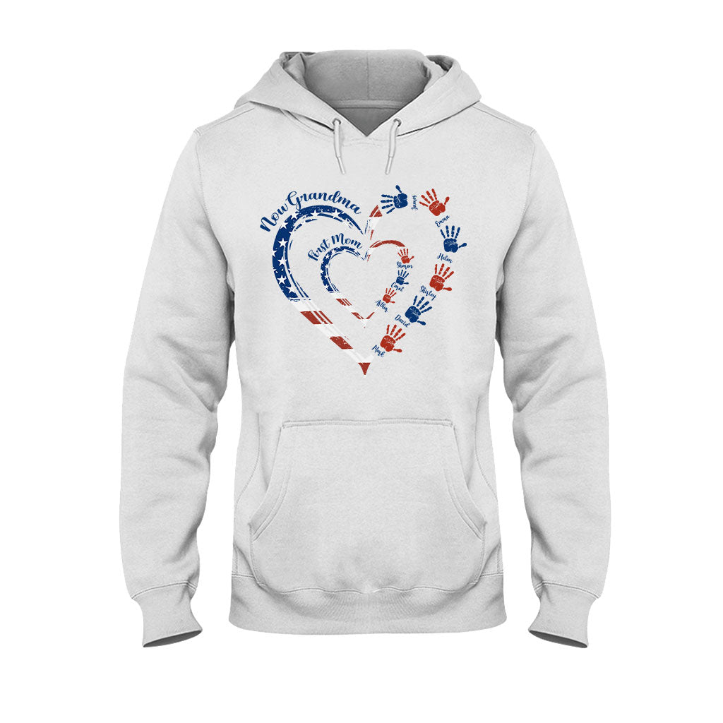 Erst Mama, jetzt Oma – Personalisiertes Oma-T-Shirt und Hoodie