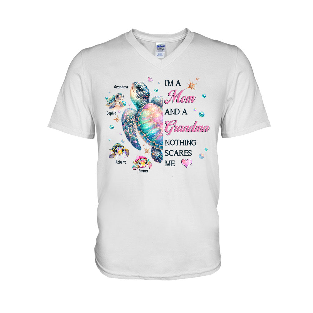 Nothing Scares Me Grandma Turtle - Personalized Grandma T-shirt And Hoodie
