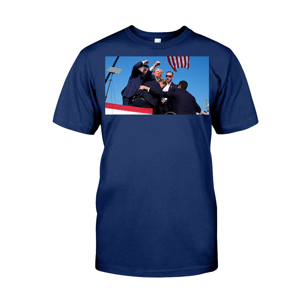 Trump-Attentatsversuch bringt die Wahl 2024 durcheinander (Shirt)