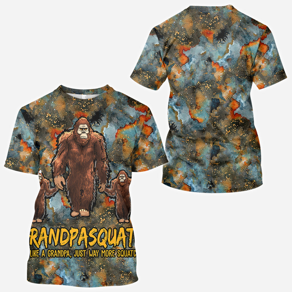 Grandpasquatch Plus Squatchy - T-shirt personnalisé Grandpa All Over