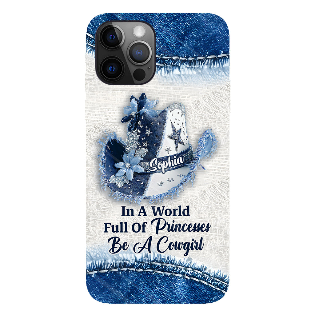 In einer Welt voller Prinzessinnen – Personalisierte Handyhülle mit Cowgirl-Print