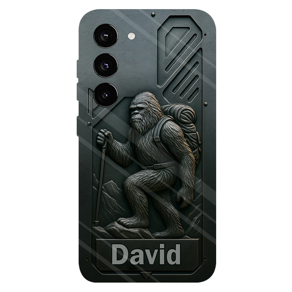 Sasquatch - Personalisierte Handyhülle mit Wandermotiv und Volldruck