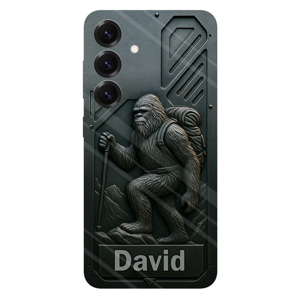 Sasquatch - Personalisierte Handyhülle mit Wandermotiv und Volldruck