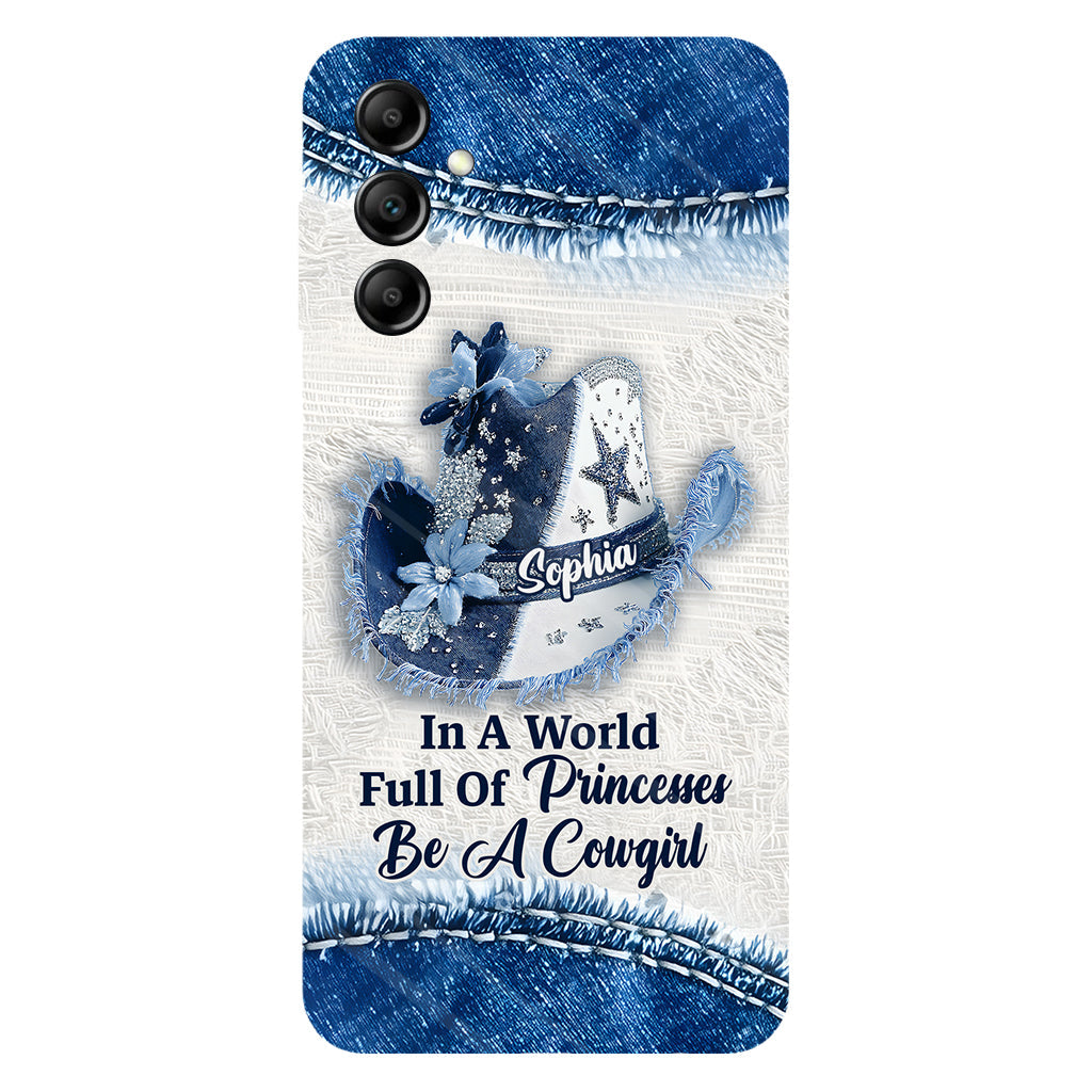 In einer Welt voller Prinzessinnen – Personalisierte Handyhülle mit Cowgirl-Print